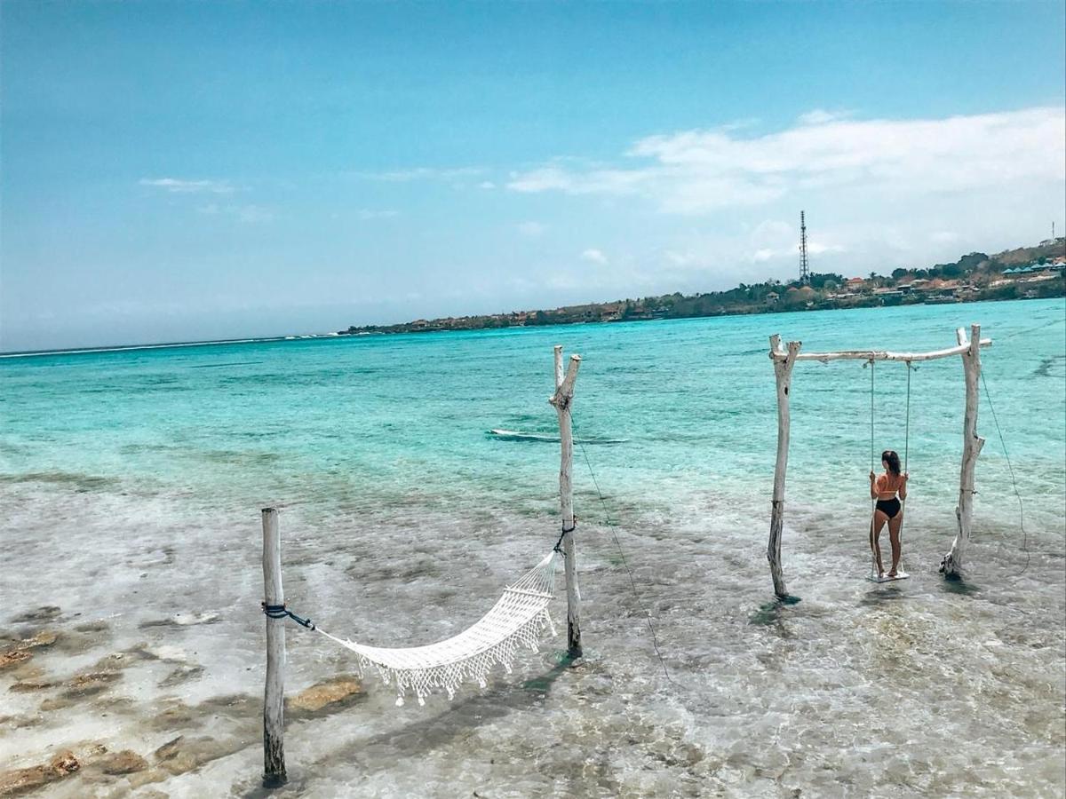 The Waterfront Beach House Lembongan Exterior foto